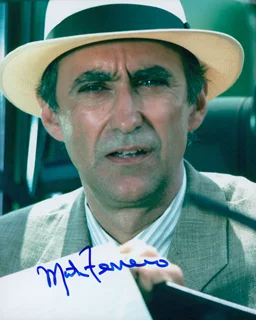 Martin Ferrero autograph