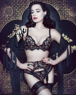 Dita Von Teese autograph