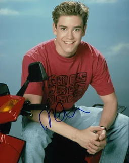 Mark Paul Gosselaar autograph