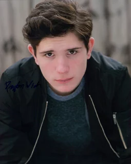 Peyton Wich autograph