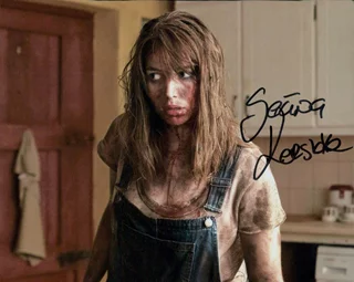 Seana Kerslake autograph