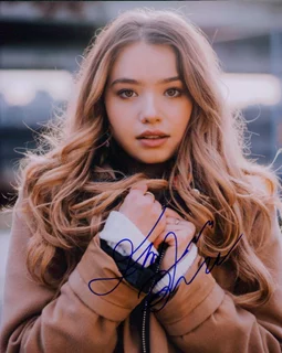 Emilija Baranac autograph