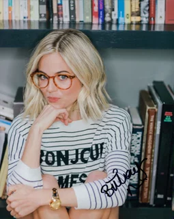 Brittany Ross autograph