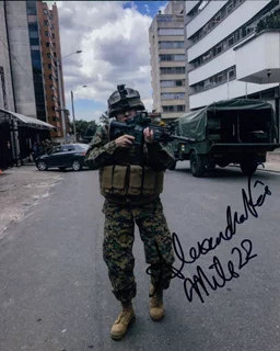 Alexandra Vino autograph