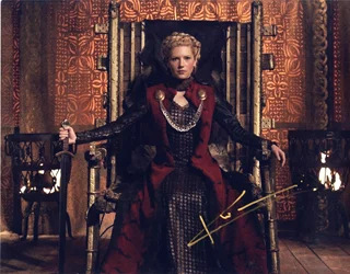 Katheryn Winnick autograph