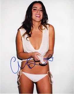 Chloe Bennet autograph