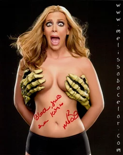 Melissa Bacelar autograph