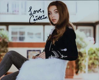Caitlin Carmichael autograph