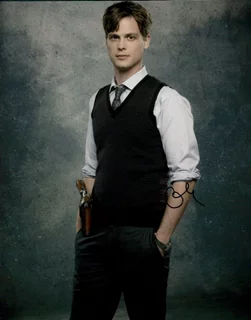 Matthew Gray Gubler autograph