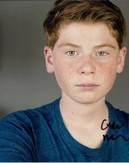 Carson Holmes autograph