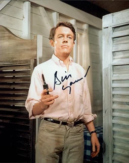 William Gaunt autograph