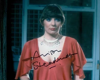 Alison Steadman autograph