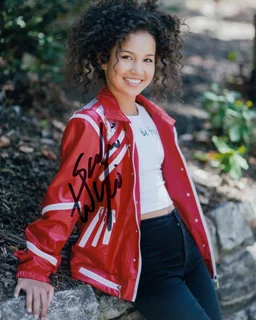 Sofia Wylie autograph