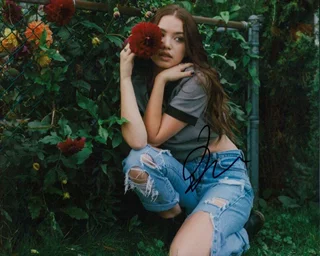 Emilija Baranac autograph