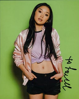 Lana Condor autograph