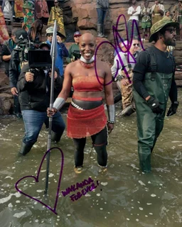 Janeshia Adams-Ginyard autograph