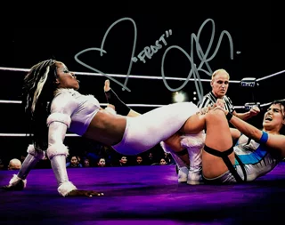 Janeshia Adams-Ginyard autograph