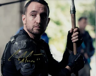 Carlos Navarro autograph