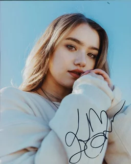 Emilija Baranac autograph