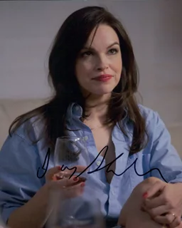 Tammy Blanchard autograph