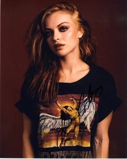 Francesca Eastwood autograph