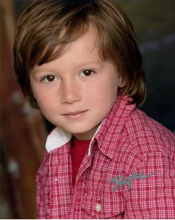 Skylar Gaertner autograph