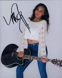 Maya Jenkins autograph