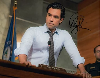 Danny Pino autograph