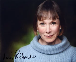 Lisa Richards autograph