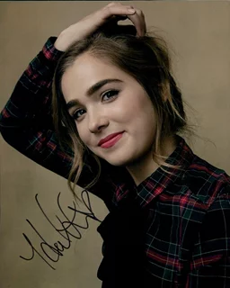 Haley Lu Richardson autograph