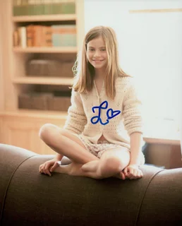 Lou Lou Safran autograph