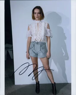 Brigette Lundy-Paine autograph
