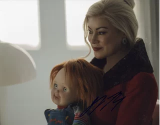 Jennifer Tilly autograph