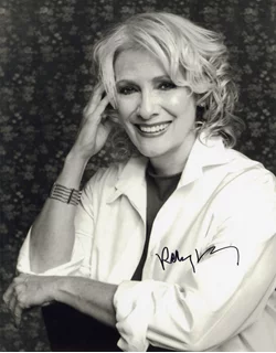 Betty Buckley autograph