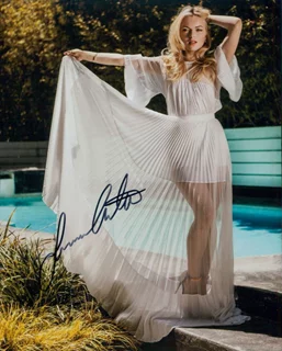 Francesca Eastwood autograph
