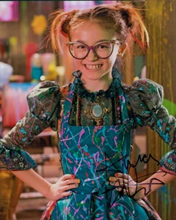 Anna Cathcart autograph