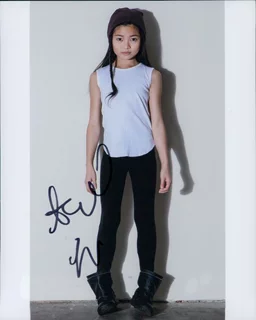 Ashley Liao autograph