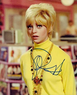 Goldie Hawn autograph