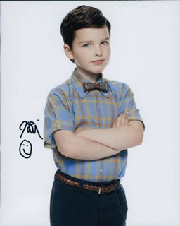 Iain Armitage autograph