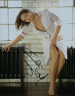 Juliet Aubrey autograph