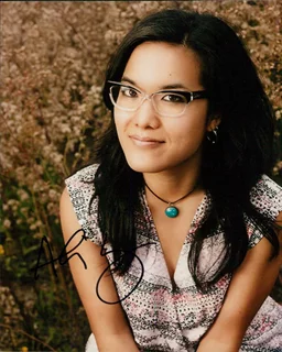Ali Wong autograph
