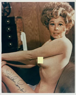 Sue Ane Langdon autograph