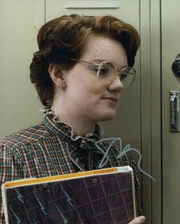 Shannon Purser autograph