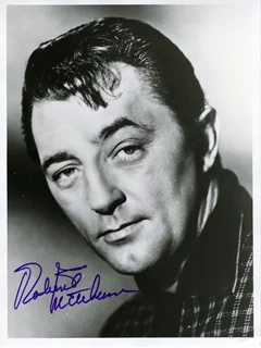 Robert Mitchum autograph
