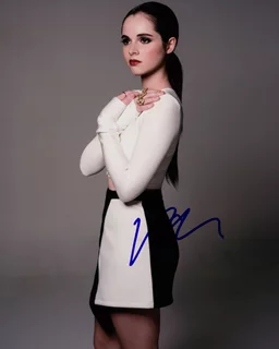Vanessa Marano autograph