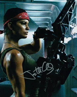 Jenette Goldstein autograph