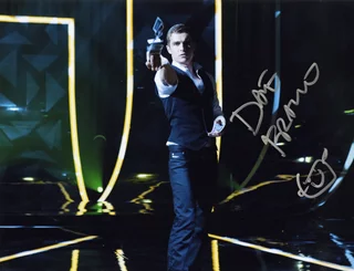 Dave Franco autograph