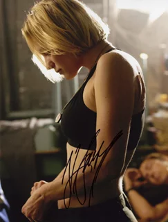 Katee Sackhoff autograph