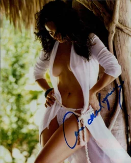 Ana de la Reguera autograph