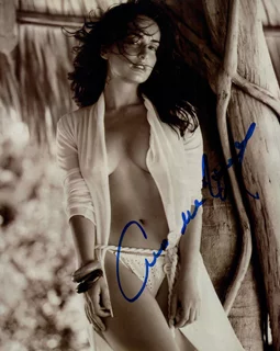 Ana de la Reguera autograph